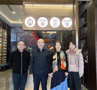 秘书处拜访拟晋副会长单位曼格纳·曼芯馆